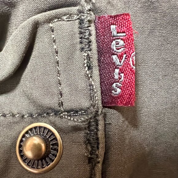 Levi's Army Green Barn Field Utility Bella Swan PNW Y2K Grunge Jacket Women M - Picture 8 of 11
